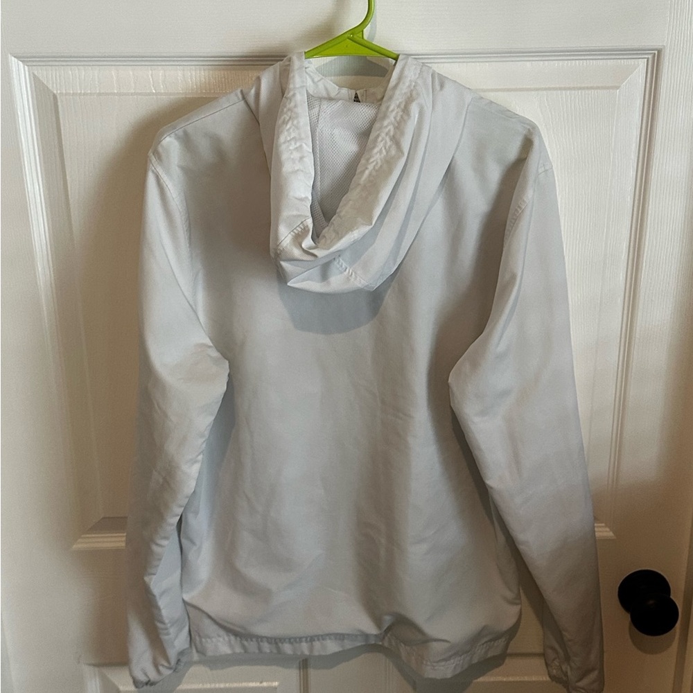 #40 Under Armor Medium Windbreaker Jacket - image 2